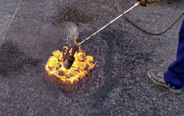 Ogbourne St George flat roofing repairs